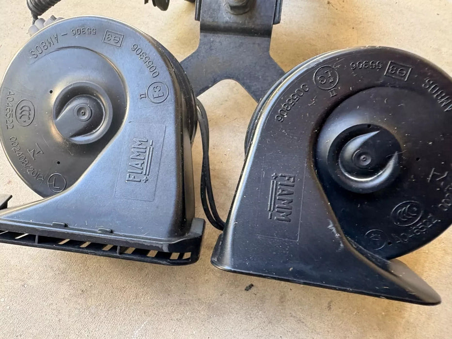 OEM, 2015-2019 LAND ROVER DISCOVERY SPORT FRONT HIGH & LOW TONE DUAL SIGNAL HORN