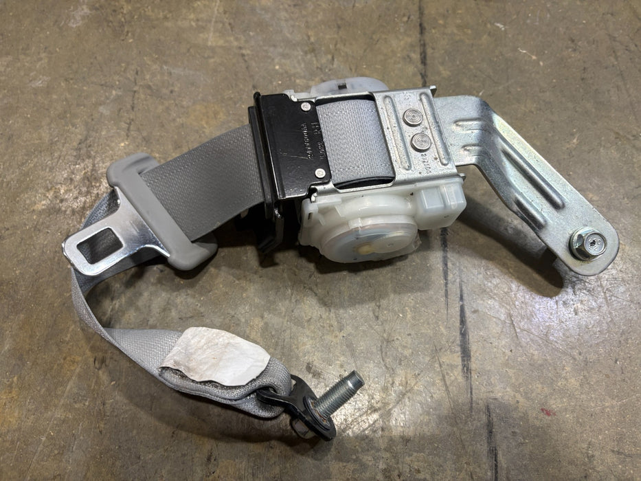 2015-2020 Acura TLX REAR RIGHT PASSENGER SIDE Seat Belt Retractor 2477600AA OEM