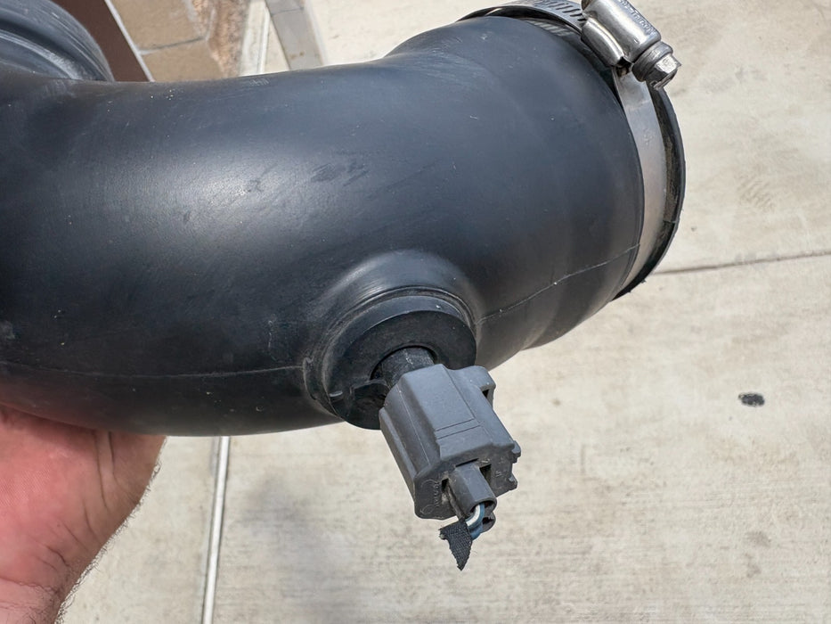 2013-2024 RAM CLASSIC 1500-3500 ENGINE 5.7 INTAKE TUBE CLEAN AIR DUCT 68090732AA