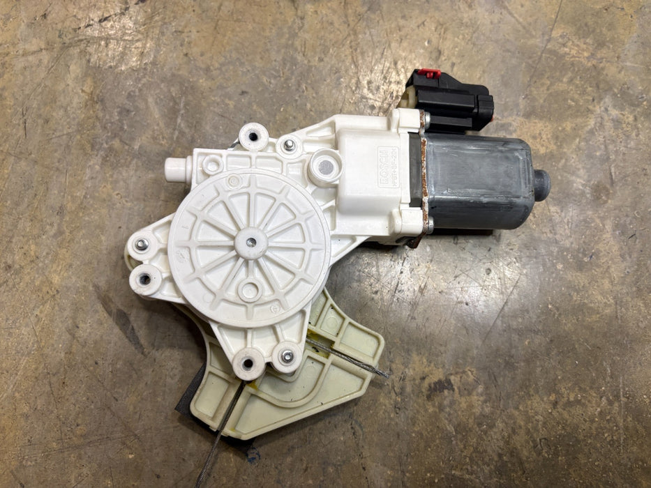2007-2017 Jeep Compass Front Left Side Door Power Window Motor 0130822276