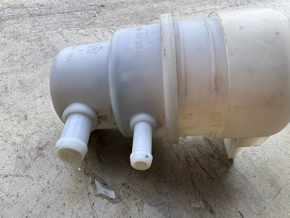 2007-2017 Jeep Patriot Power Steering Reservoir W Cap 2.4L 5105338AB, OEM