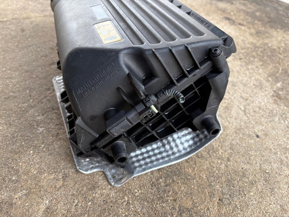 2016-2021 Mercedes GLC300 Air Intake Cleaner Filter Housing Box OEM