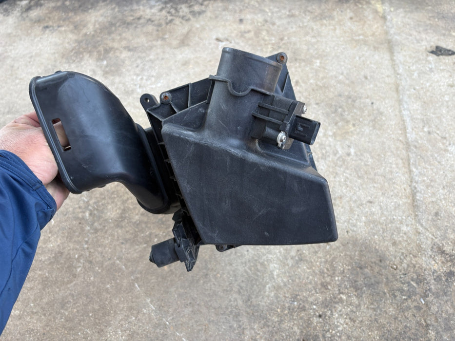 2014 - 2019 Ford Fiesta Air Cleaner 1.0 Turbo OEM