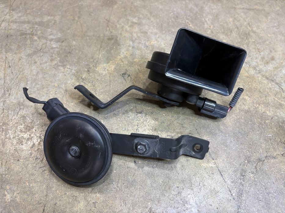 2018-2022 Kia Rio Set Horn Assembly OEM