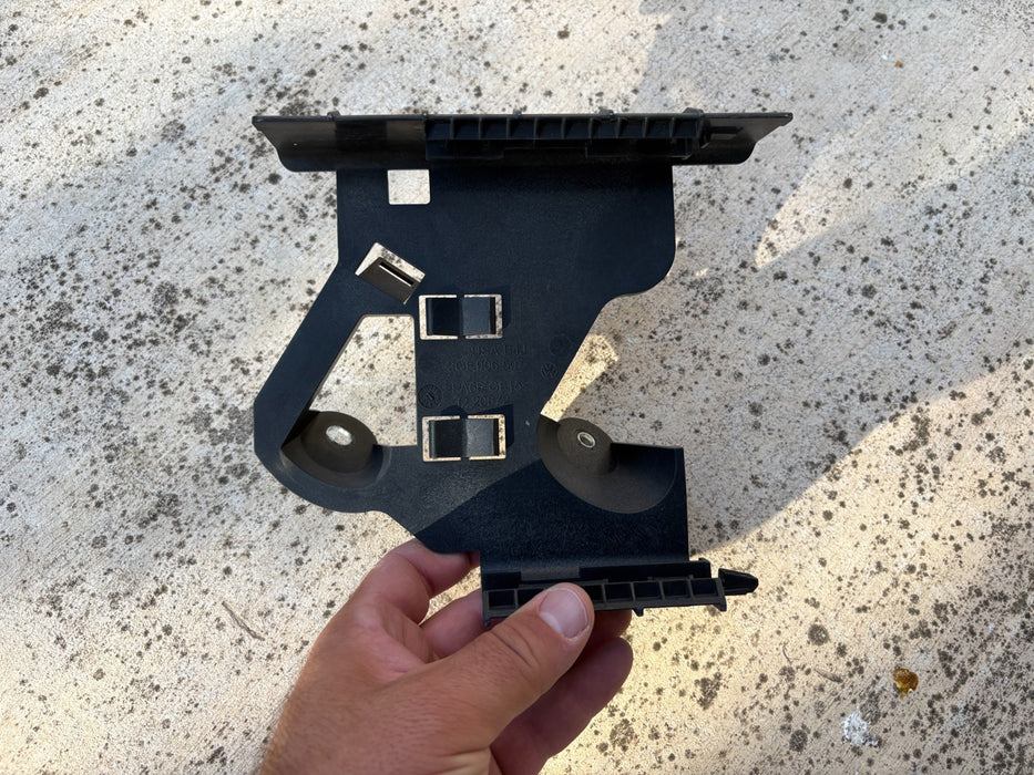 2018-2023 VOLKSWAGEN ATLAS 3.6 ENGINE COMPUTER MODULE ECM UNIT MOUNT BRACKET OEM