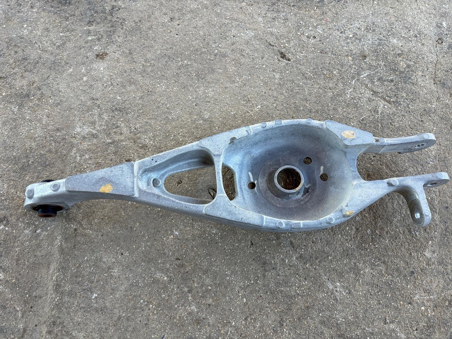 2017-2022 Honda CR-V CRV 1.5L Rear Right Lower Coil Seat Arm OEM