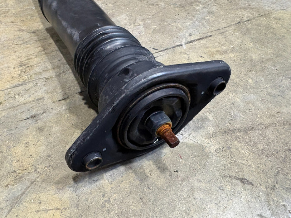 2012-2017 Hyundai Azera Rear Right RH Strut Shock Absorber 553113V080 OEM