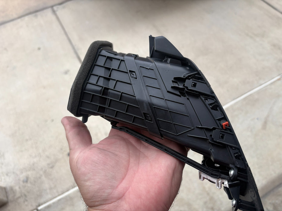 2014-2016 HYUNDAI ELANTRA RIGHT DASHBOARD VENT 97420-3XAA0 OEM