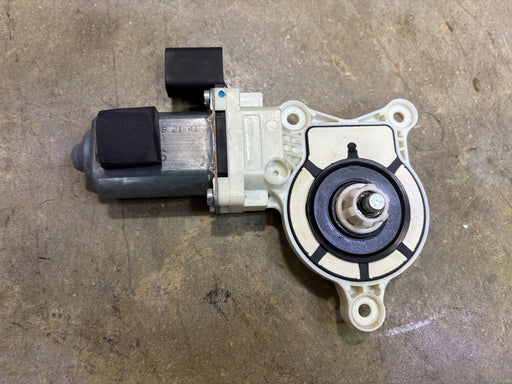 2011 - 2018 Ram 1500 2500 3500 Driver Left Front Window Motor