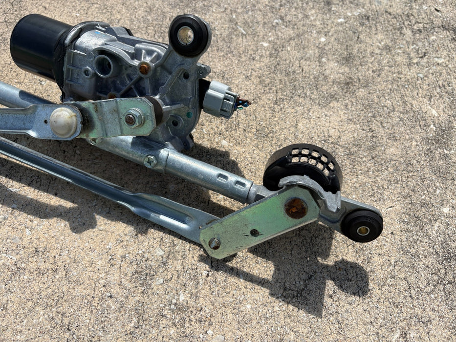 2020 - 2025 Nissan Versa Windshield Wiper Motor OEM