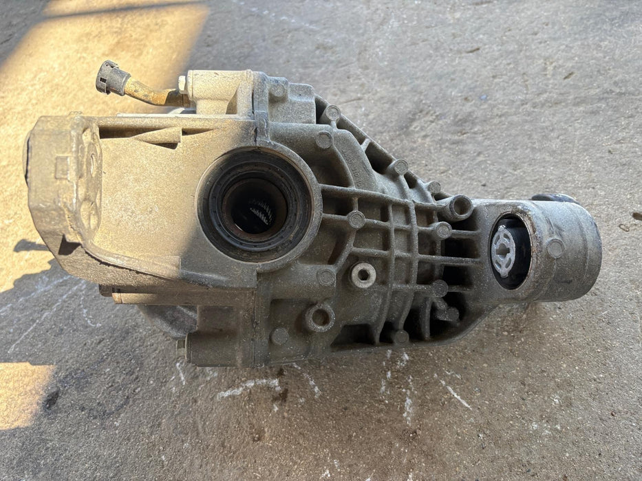 2016 - 2025 Dodge Durango 3.6L Rear Differential Carrier Assembly OEM 4460310106