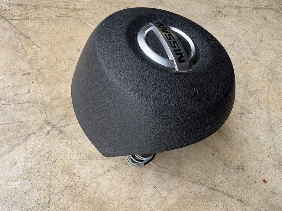 2020, 2021, 2022, 2023, 2024, 2025 Nissan Versa Driver Steering Wheel Airbag OEM