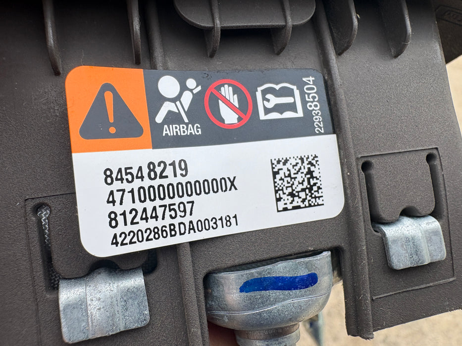 2018, 2019, 2020, 2021, 2022, 2023, 2024 CHEVROLET TRAVERSE LEFT DRIVER STEERING WHEEL AIRBAG AIR BAG OEM
